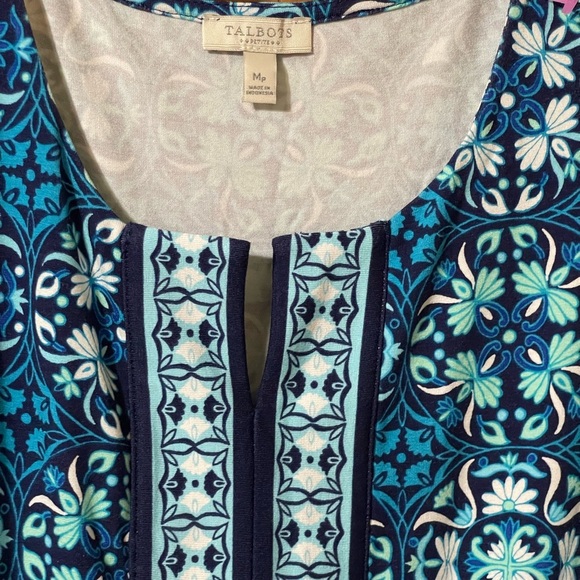 TALBOTS BLUE & WHITE MEDALLION FLORAL PRINT SLEEVELESS DRESS NWTS SZ MP - Picture 4 of 8